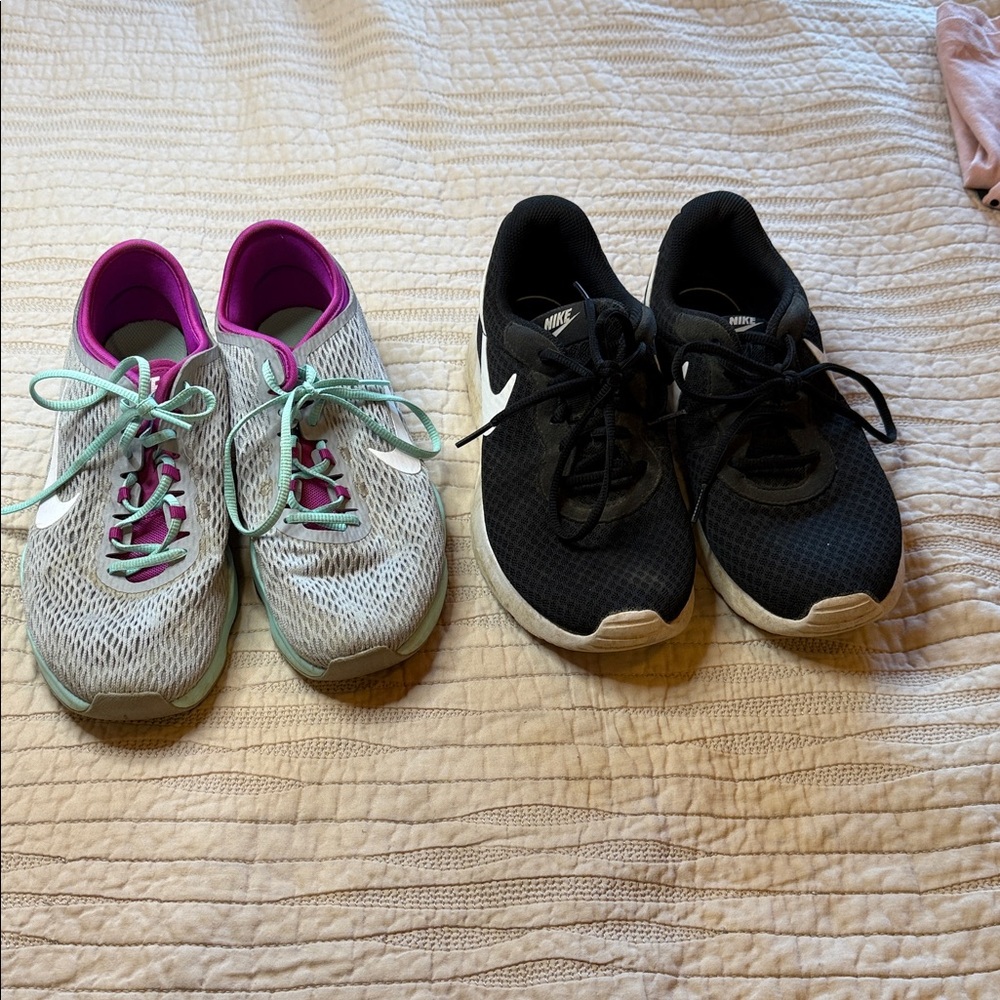 Nike Black and Gray Sneakers